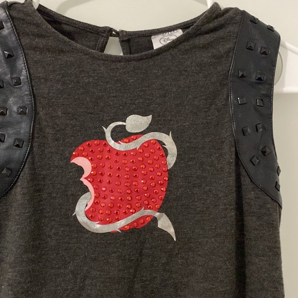 Disney Sleeveless Poison Apple studded Shirt |  Size 7/8 - Picture 5 of 6